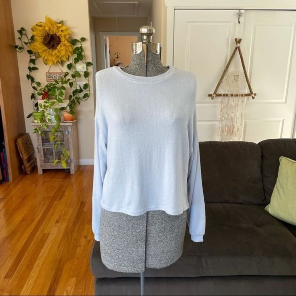 S pastel blue long sleeve super soft top, 
Oversized, loose fit